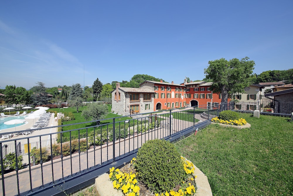 Residence Borgo Mondragon 32/44