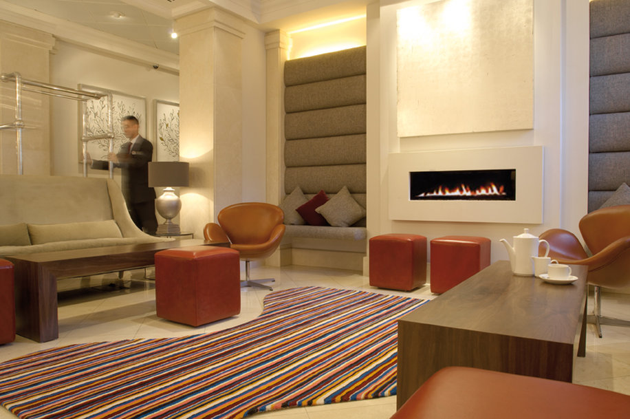 London Bridge Hotel 32/46