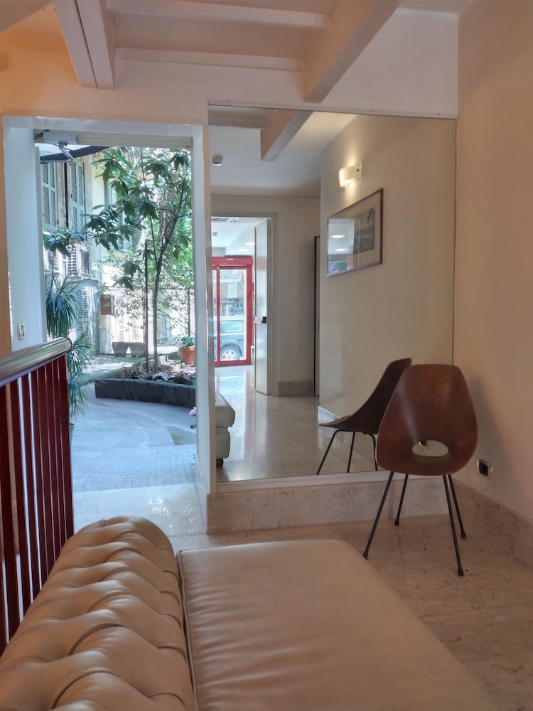 Hotel Principe Eugenio 49/61
