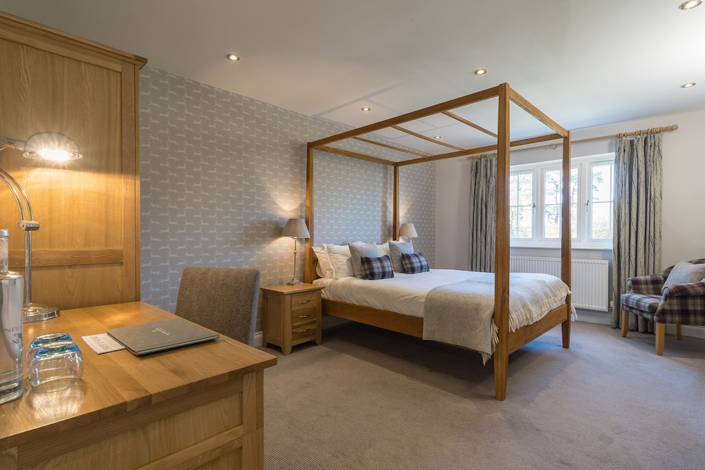 Beaulieu Hotel 7/50