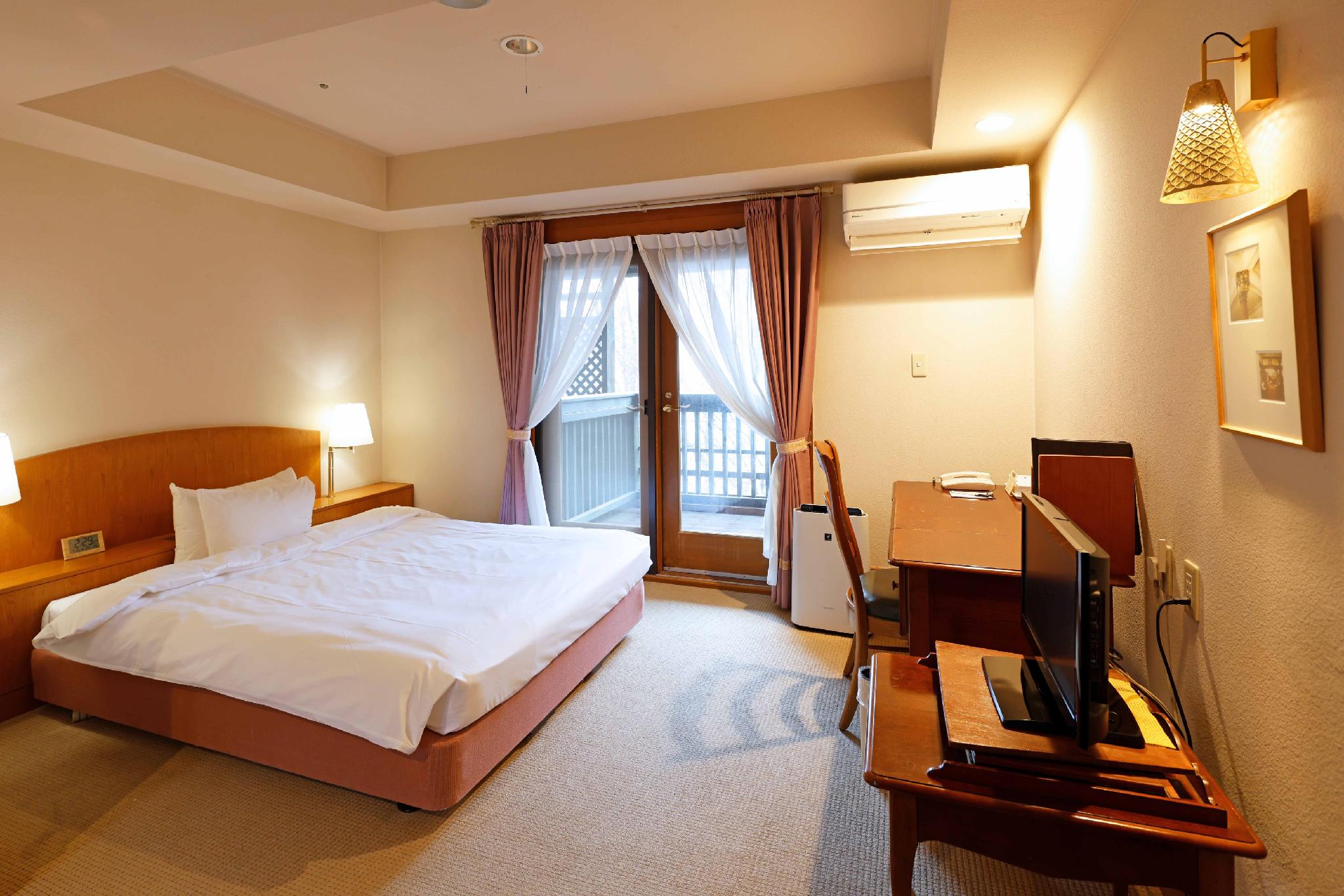 Semi Room, Standard, Semi Double Bed