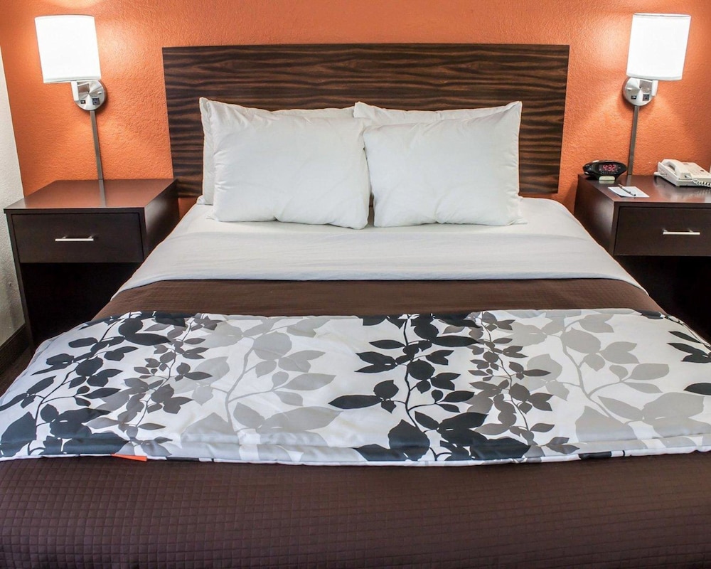 Sleep Inn Arlington Near Six Flags 10/32
