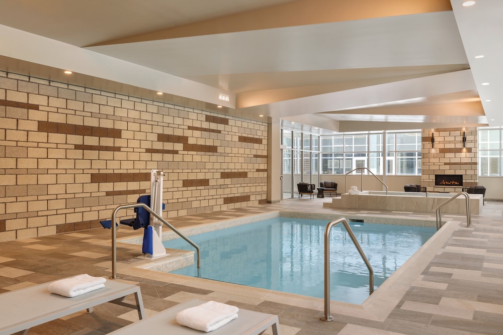 Staybridge Suites Rochester - Mayo Clinic Area 48/82