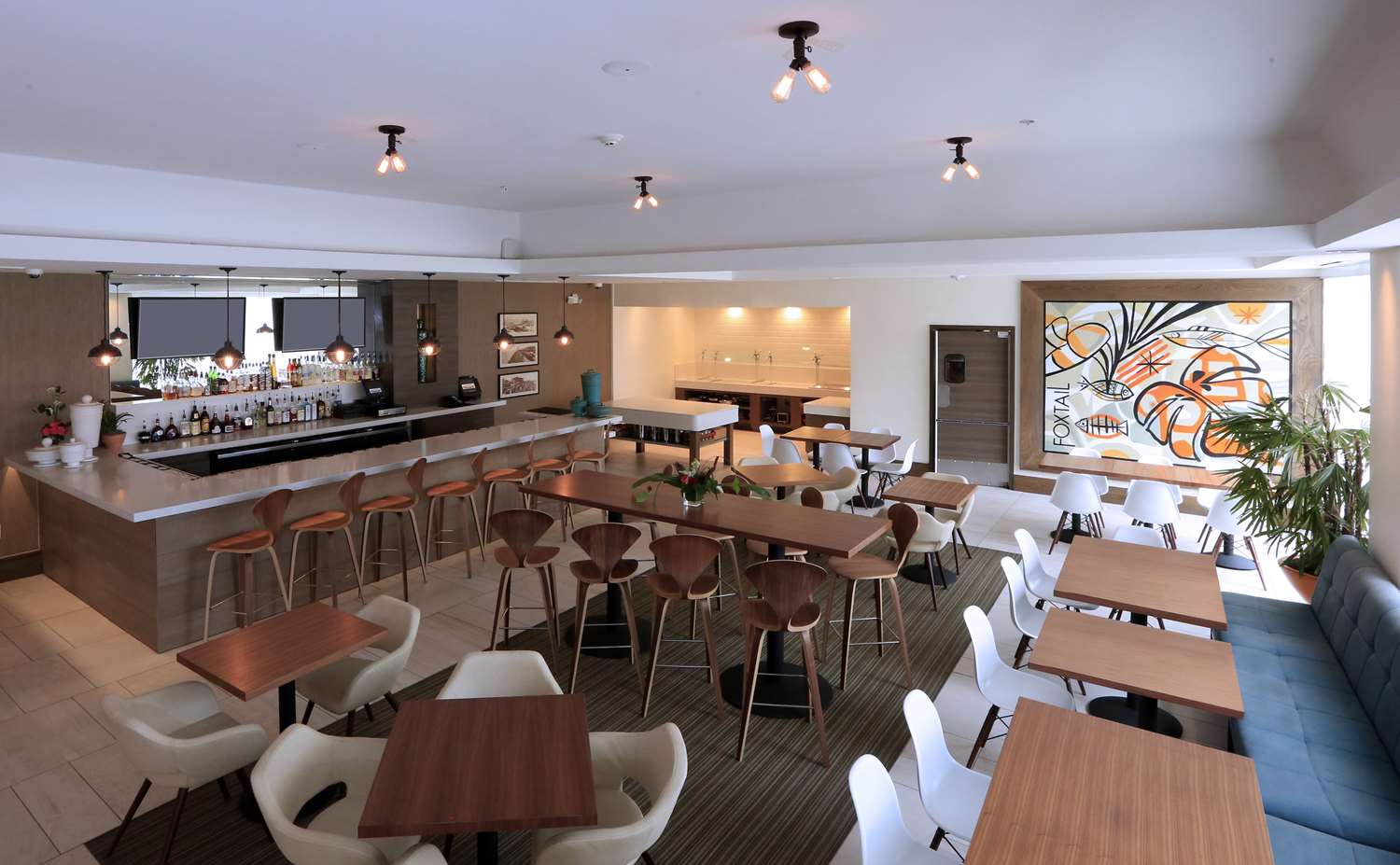 restaurant cafeteria