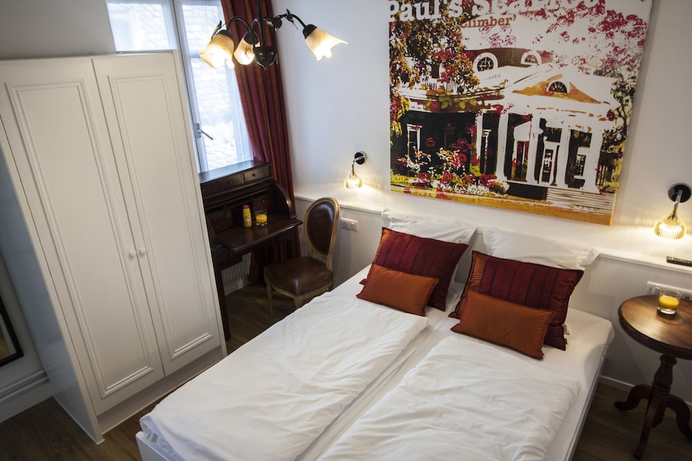 Hotel Roses Ex Hotel Aux Trois Roses 9/70