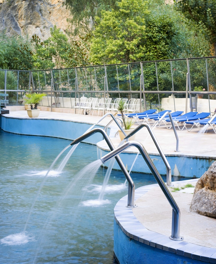 Balneario de La Virgen 34/62