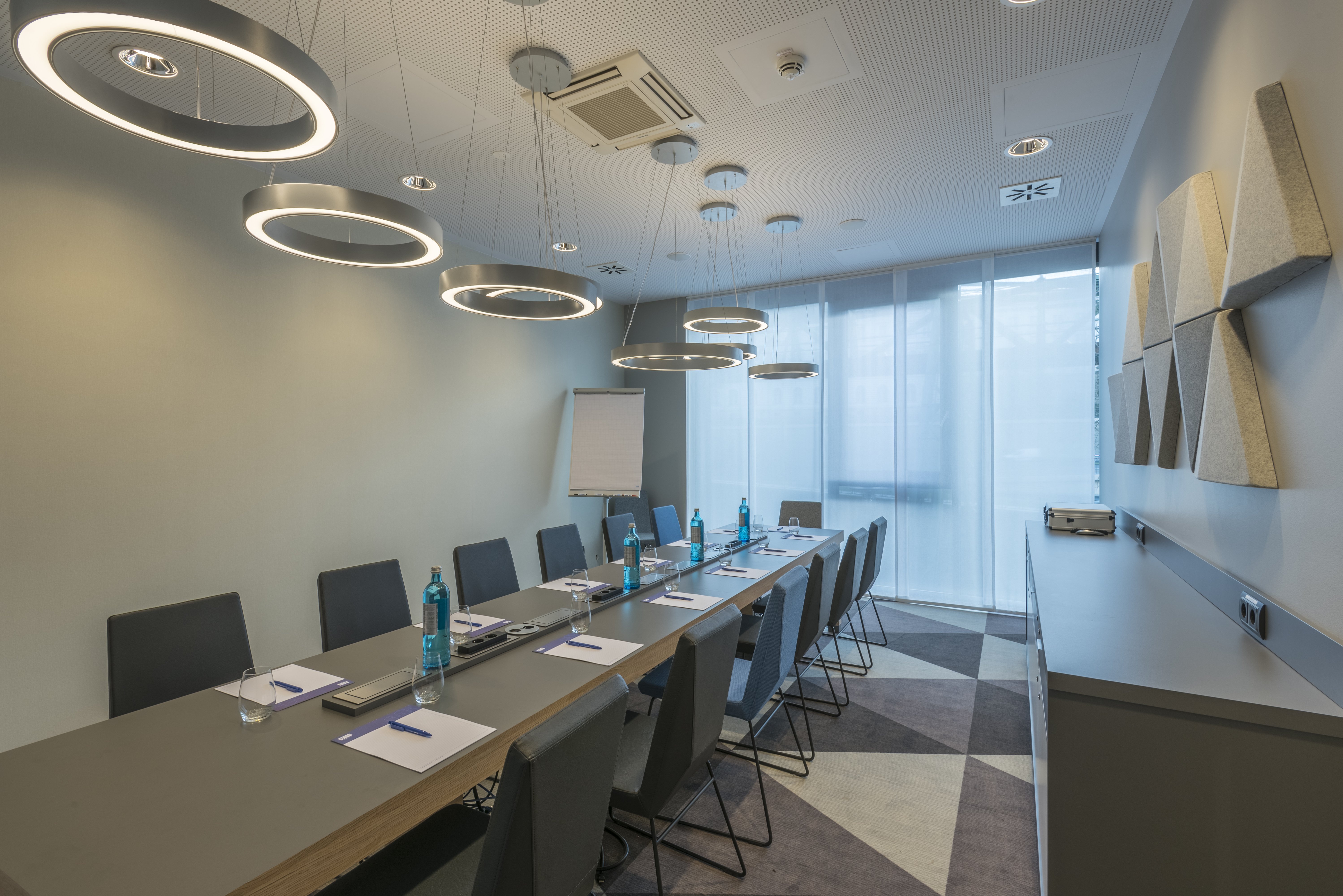 Holiday Inn Express Wuppertal Hauptbahnhof 52/58