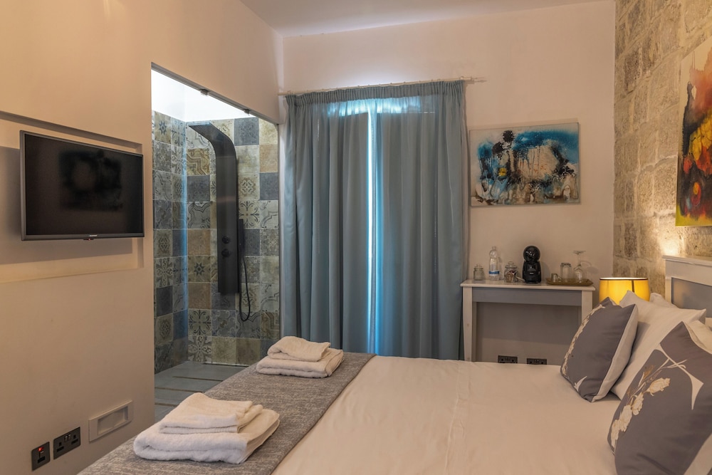 Lemon Tree Bed & Breakfast 12/30