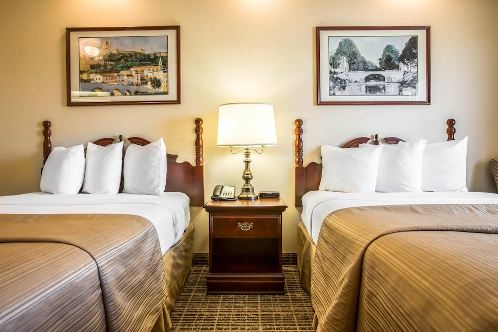 Quality Inn Greeneville - Tusculum 23/40