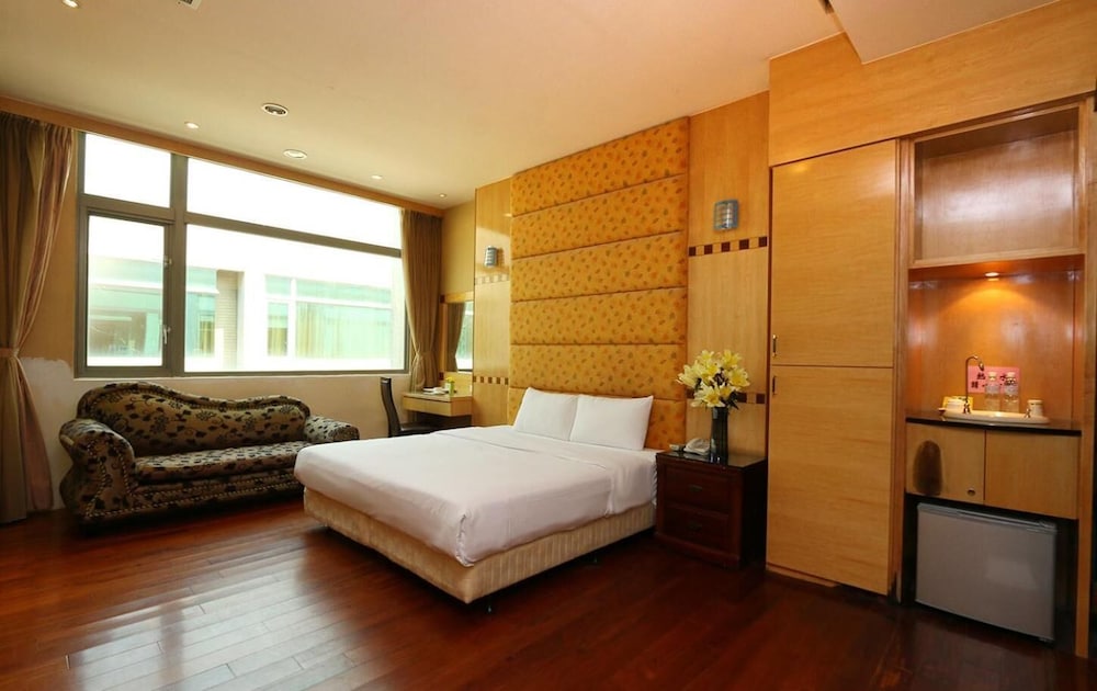 Charming Motel 16/47