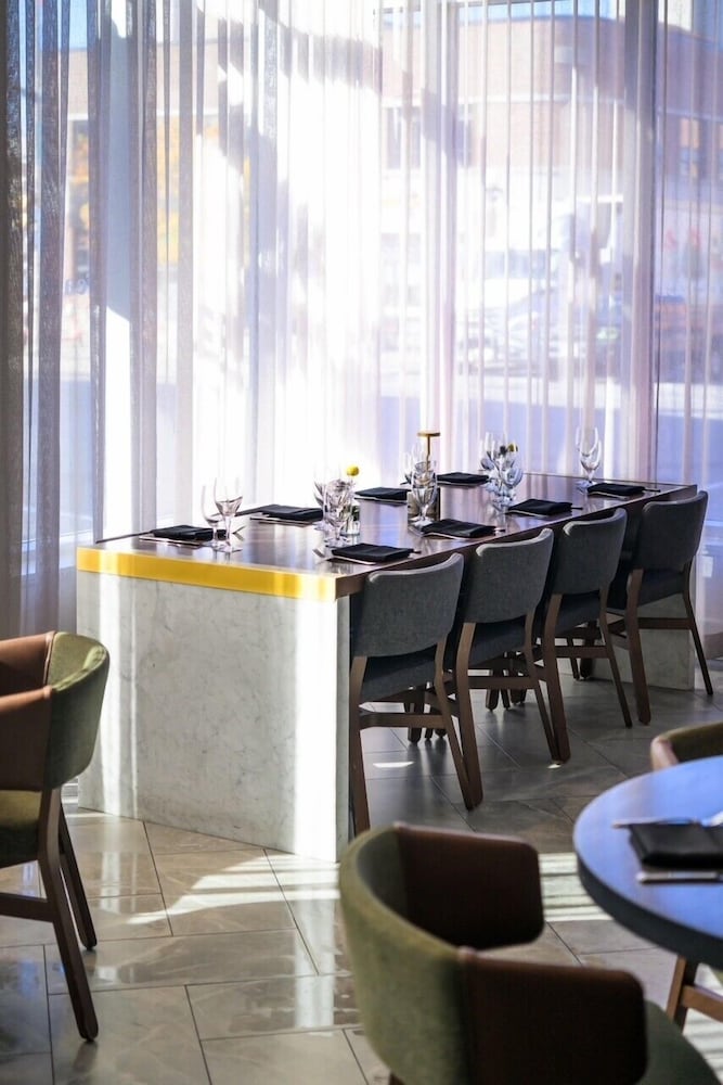 Andaz Ottawa Byward Market A Concept By Hyatt 62/74