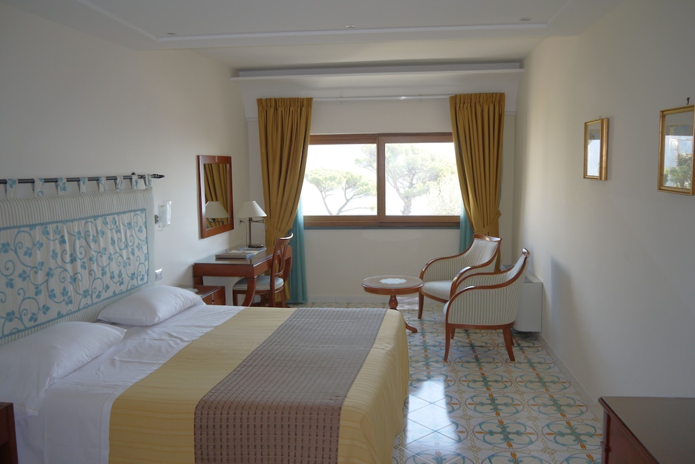 Hotel Rufolo 26/71