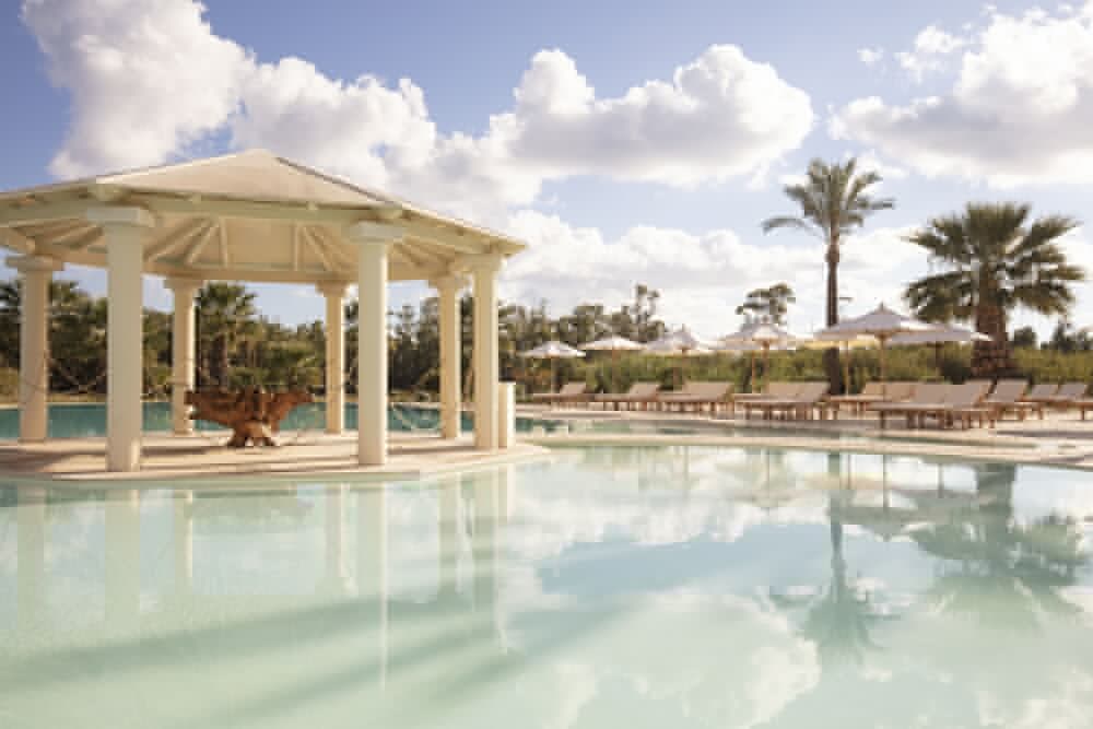swimming pool spa