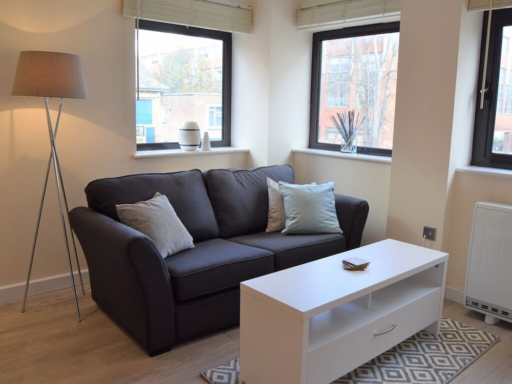 Morland House 26/50