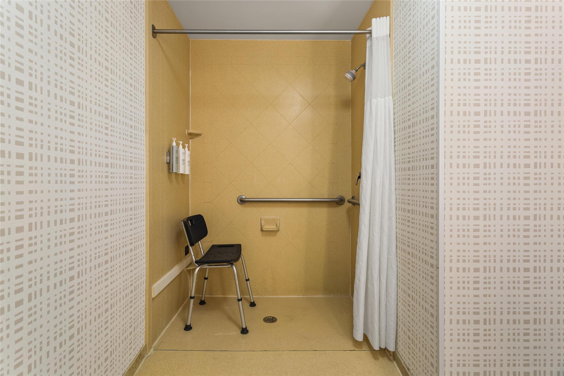 Hampton Inn & Suites Port Richey 62/62