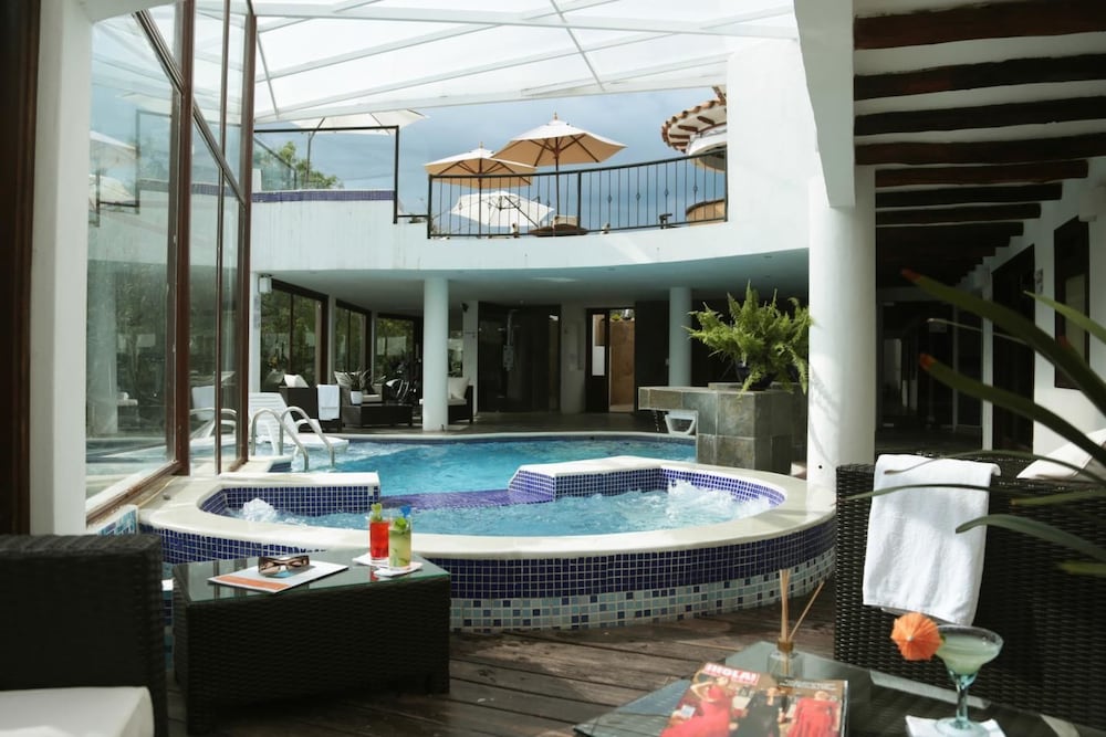 Hotel Meson de los Virreyes 13/22