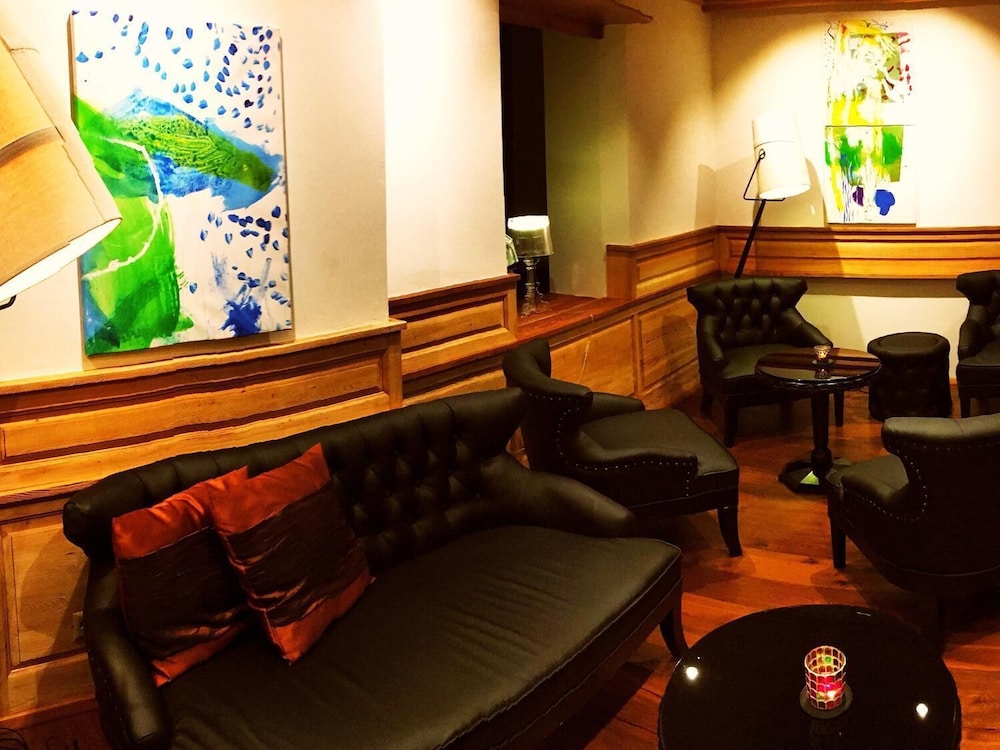 Arthaus Hotel 25/33