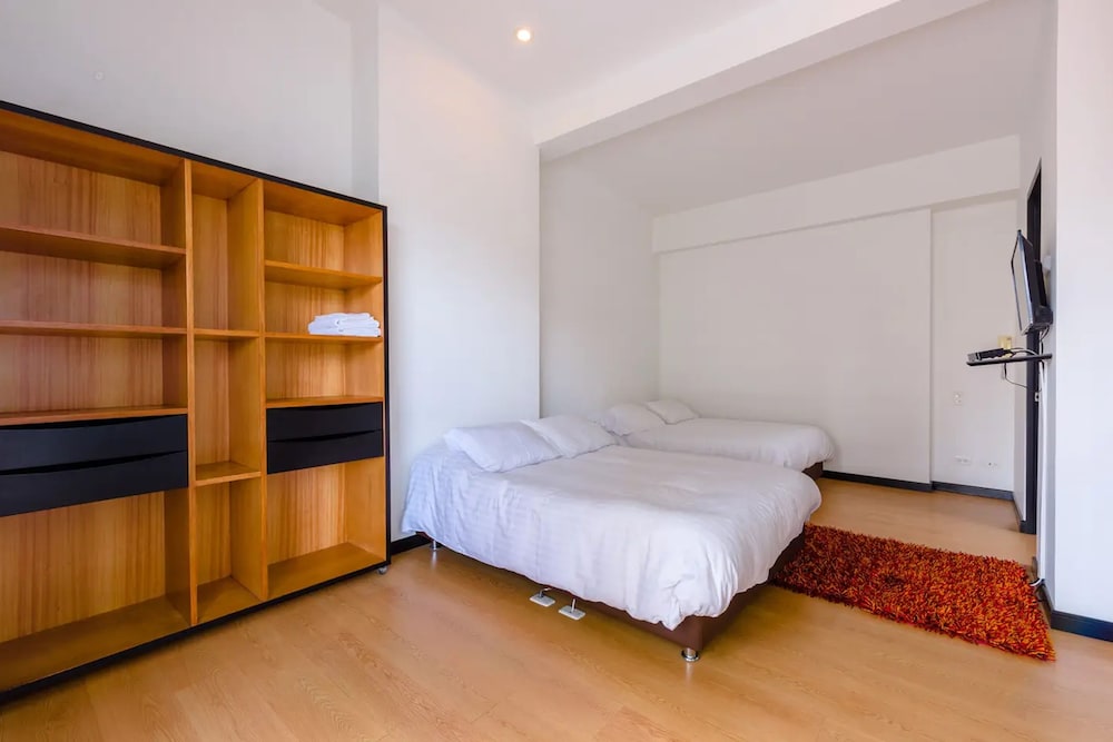 Hotel Aparta Suite Continental 22/75