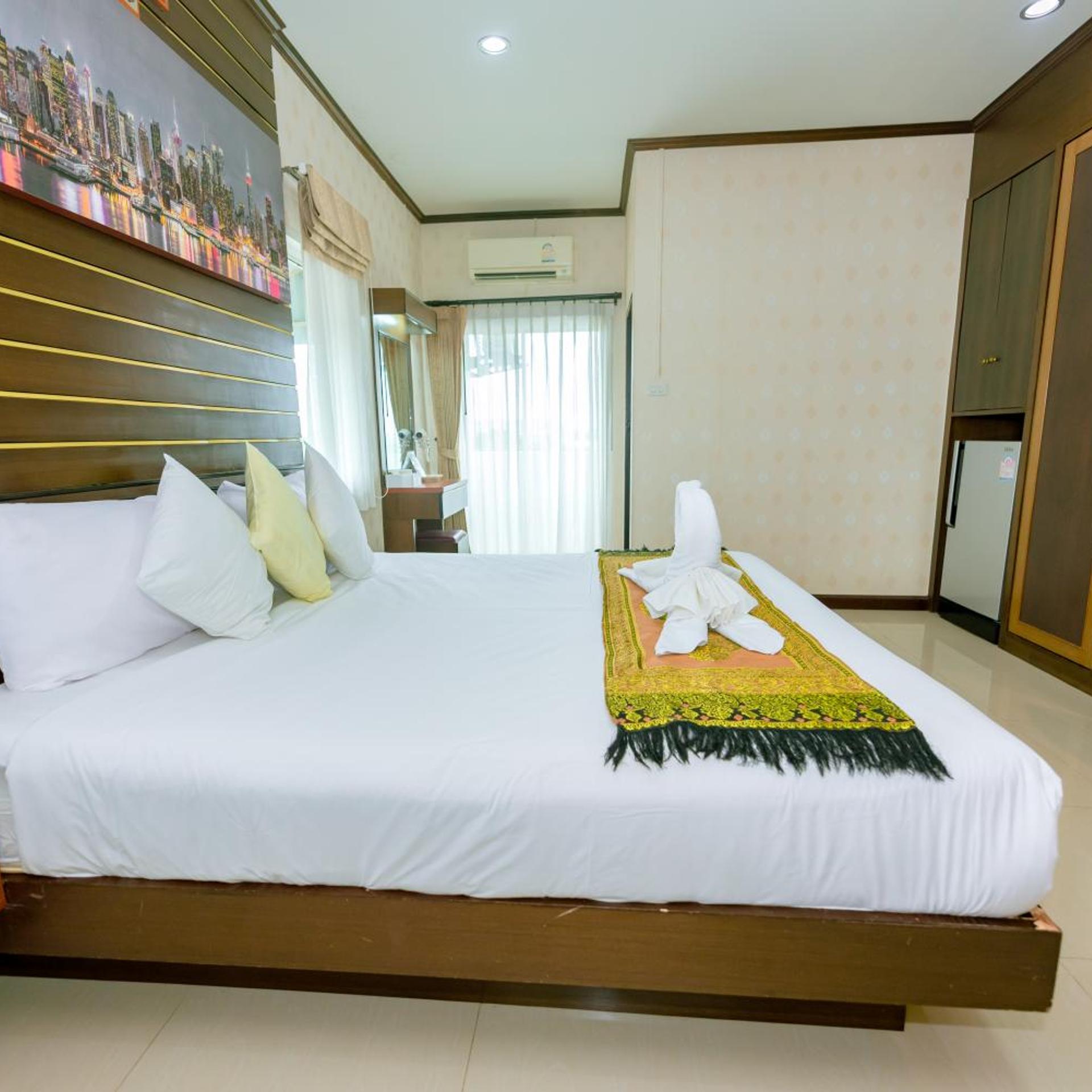 BANDER HOTEL 15/50