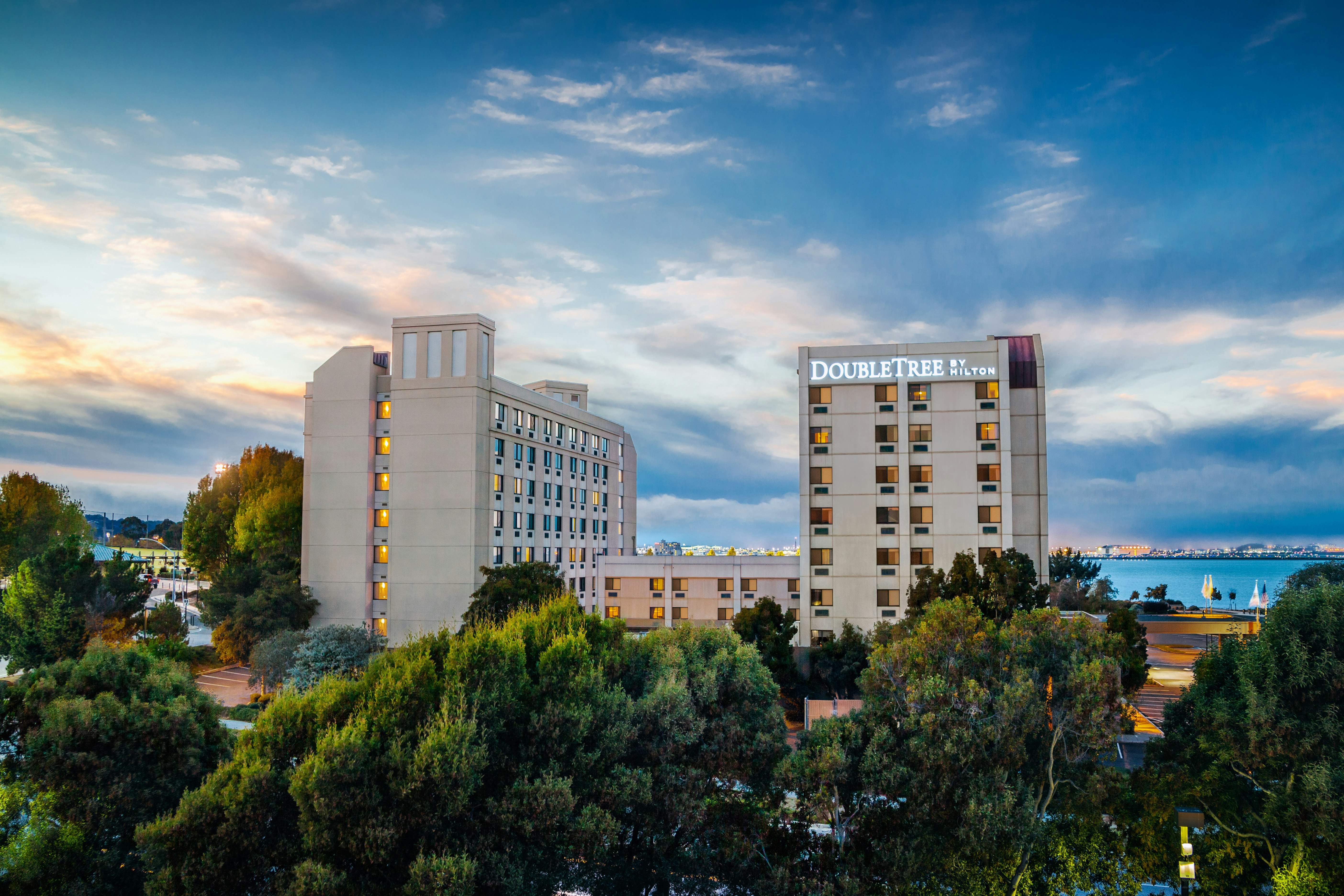 Doubletree By Hilton San Francisco Airport in BURLINGAME - CA