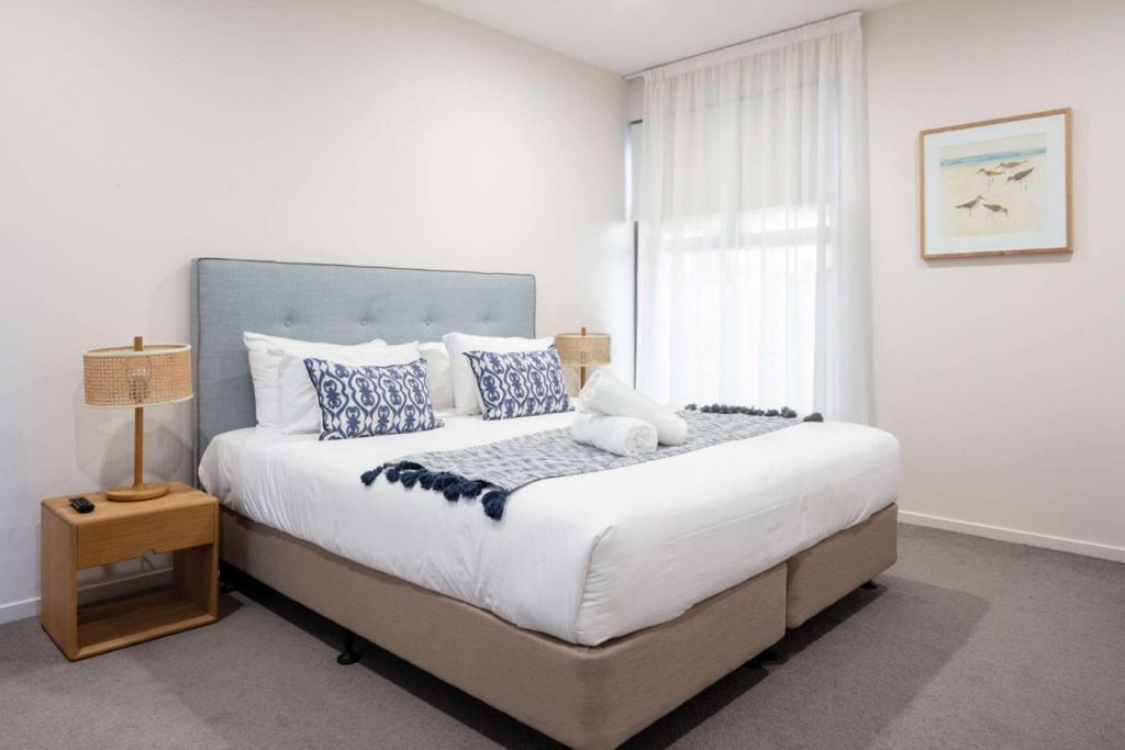 Efficiency, Suite, 4 Beds, King Bed, Accessible