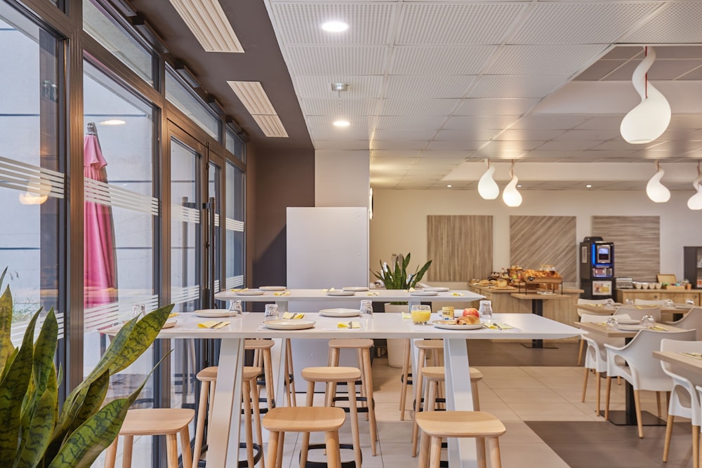 AppartHotel Odalys Le Dome 38/49