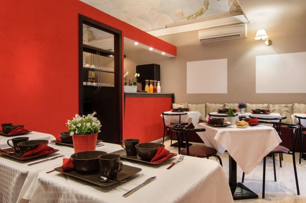 Hotel Cardinal of Florence 43/54