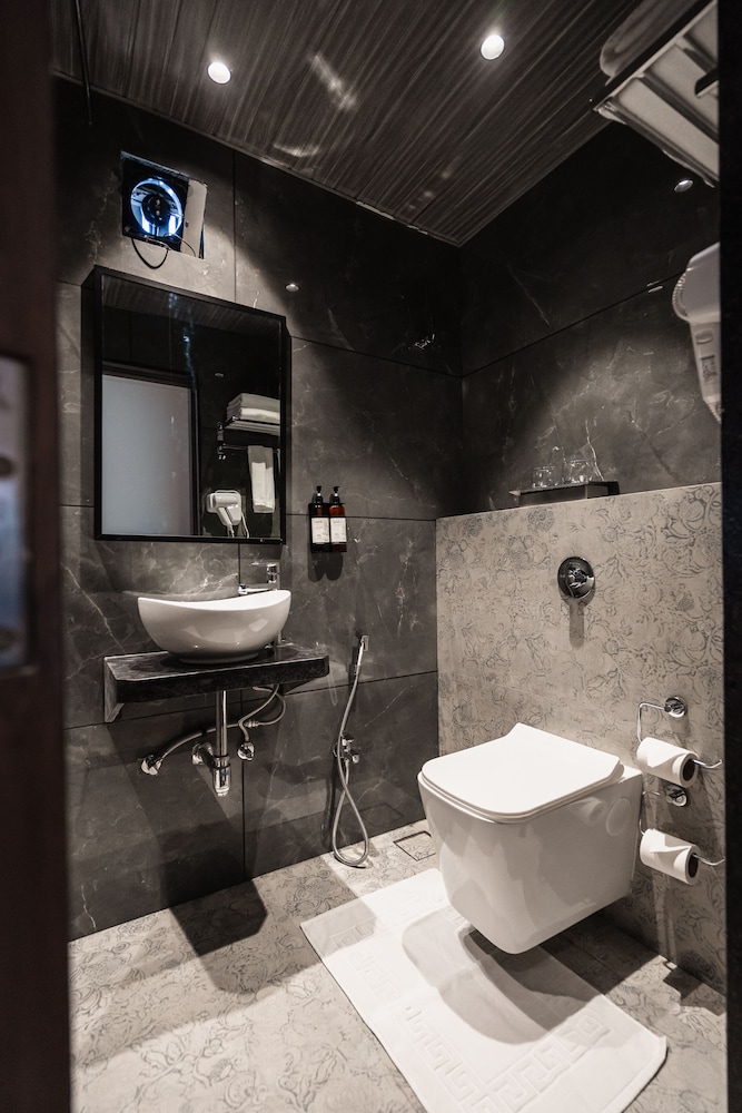 Regenta Place Igatpuri 30/33