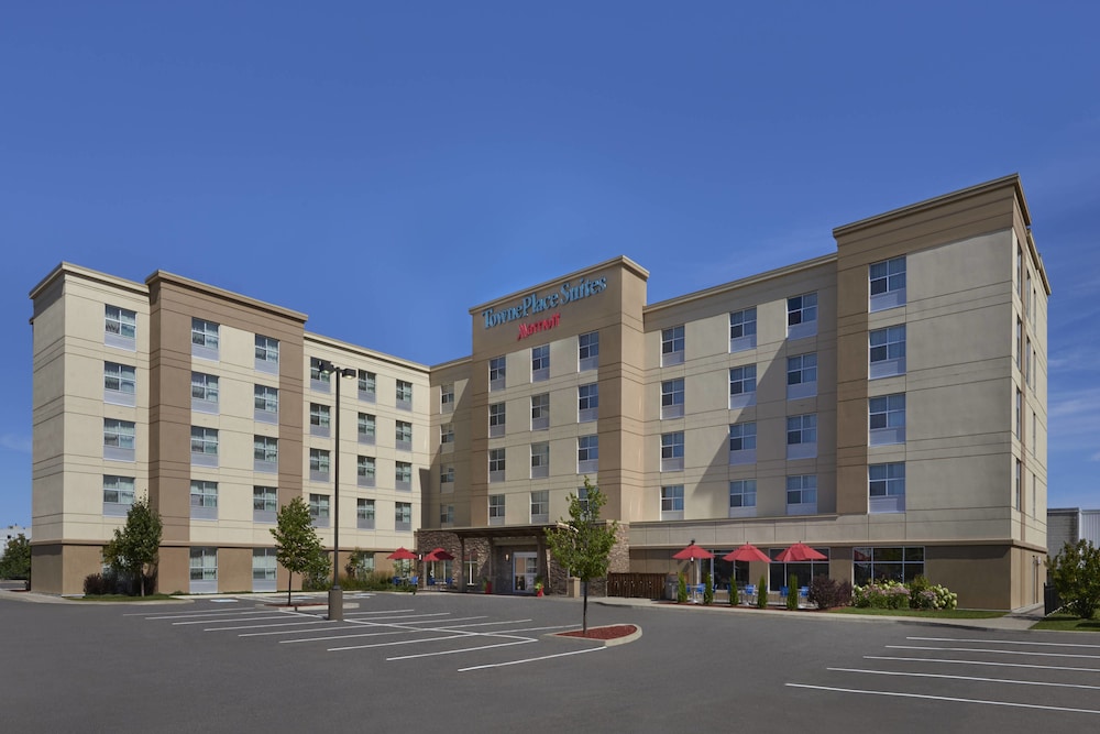 Marriott S Towneplace Suites Thunder Bay 1/41