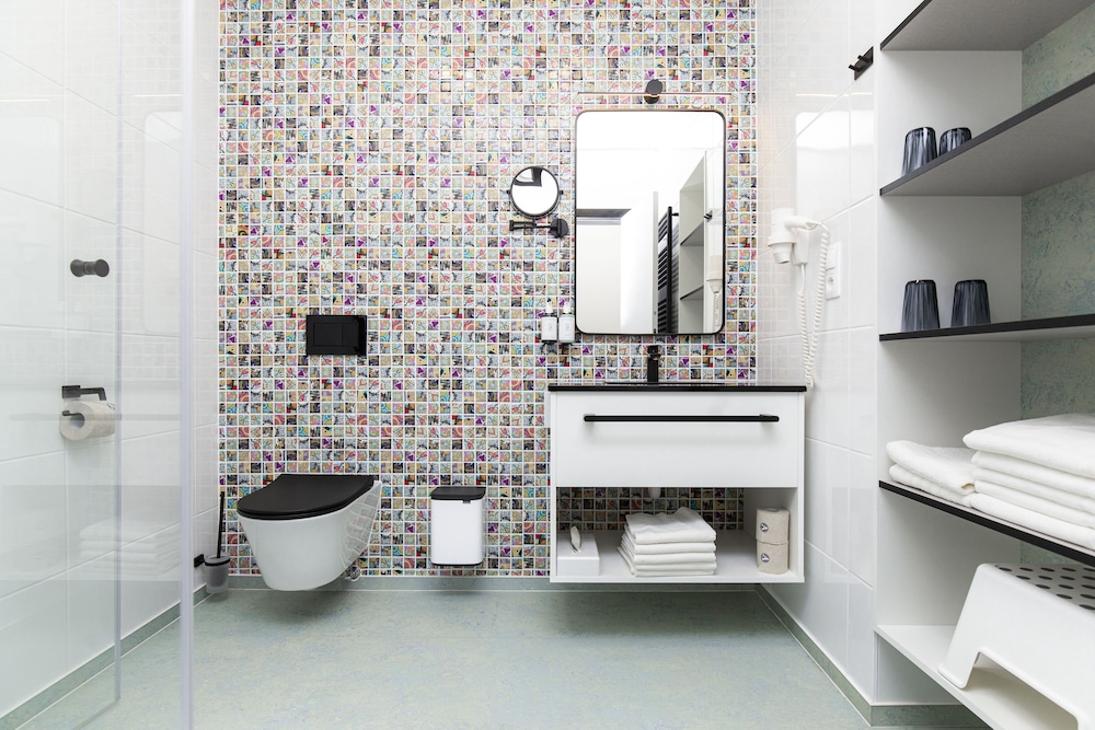 Family Apartments by Astoria Hotel & Medical Spa 47/50