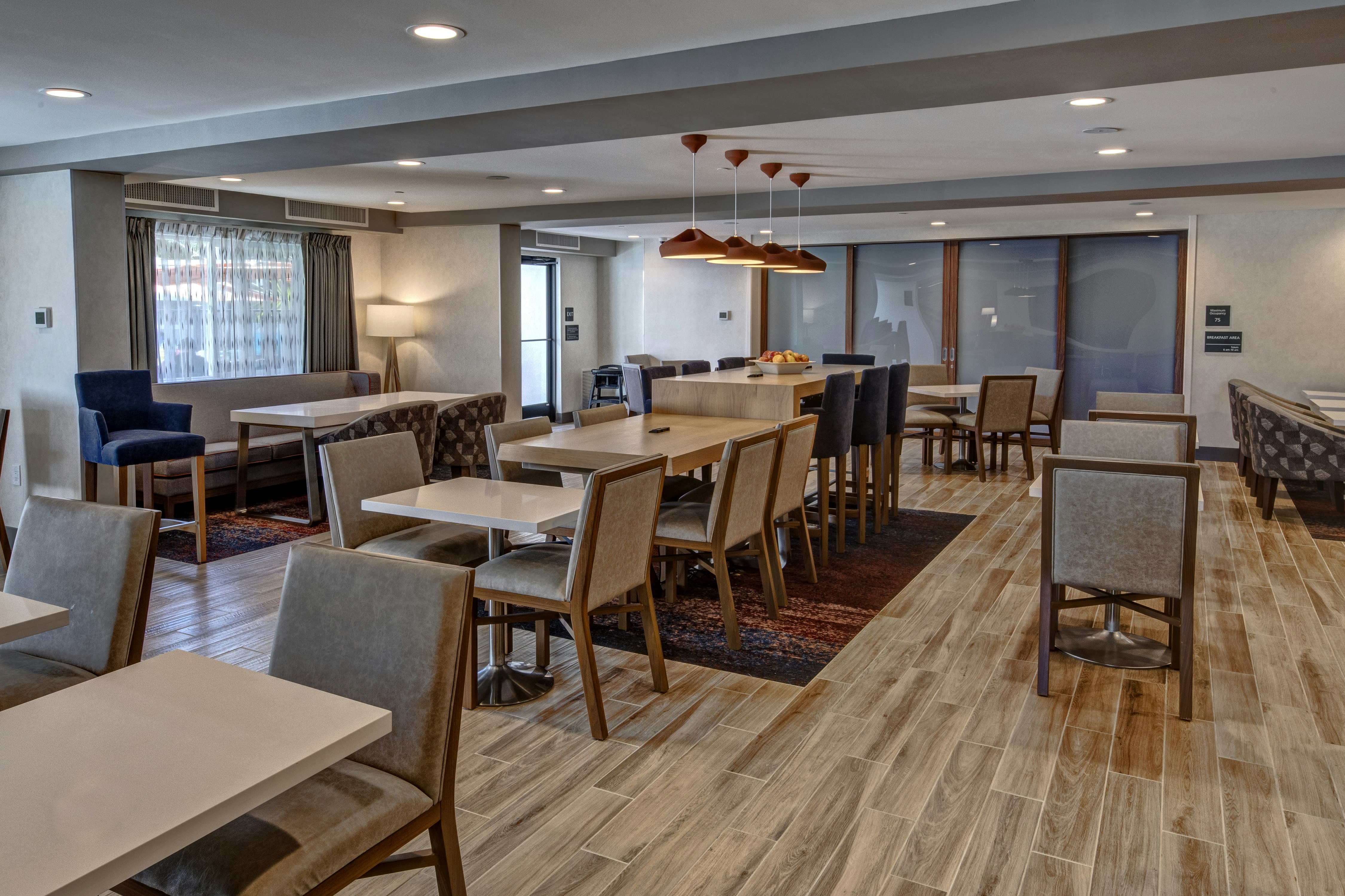 Hampton Inn Vallejo 36/47