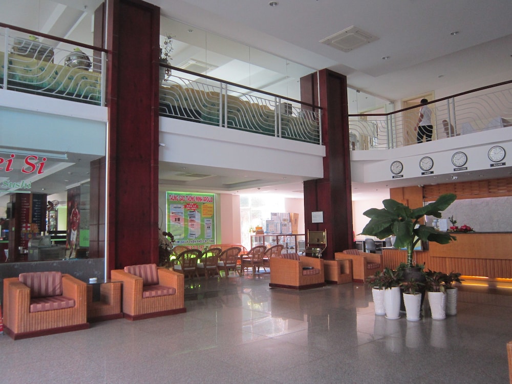 The Coast Hotel 34/47
