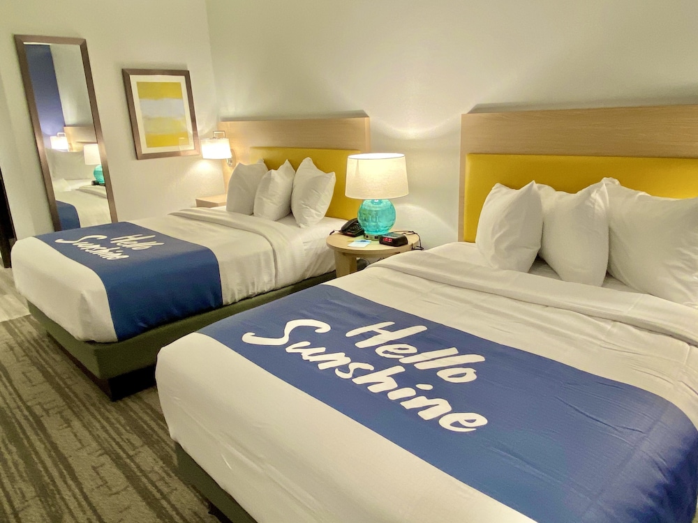 Days Inn & Suites By Wyndham Beaumont West / I-10 & Walden 21/47