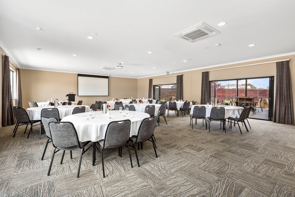 The Clairfield Hotel 46/50