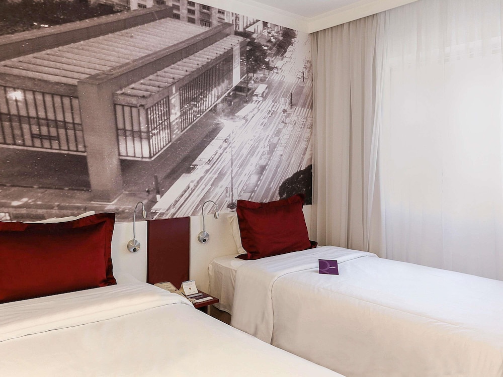 SUPERIOR, TWIN BEDS, BALCONY