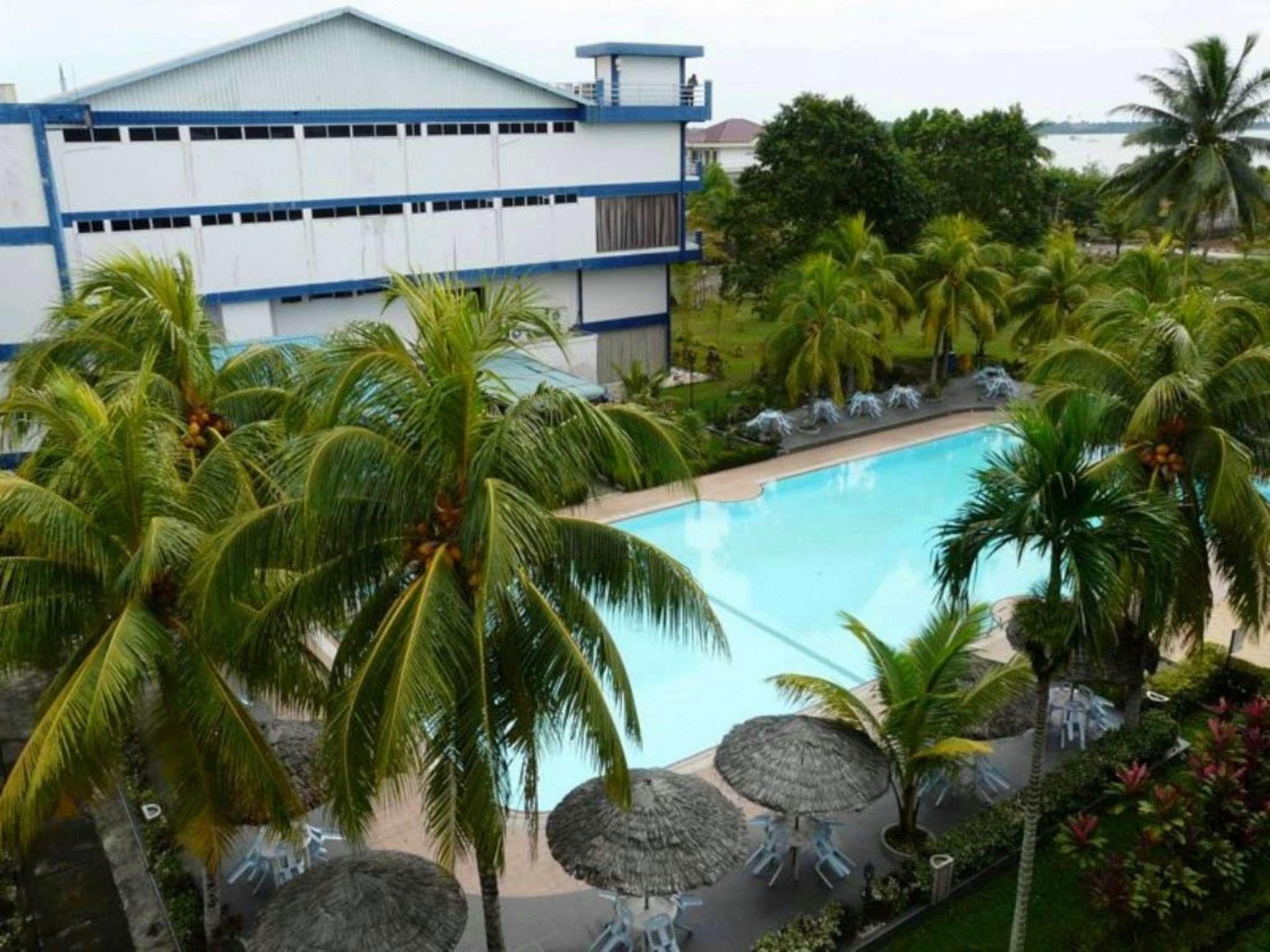 Bintan Beach Resort 37/41