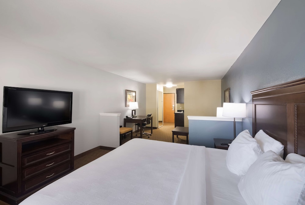 Best Western Temple Inn & Suites 16/31