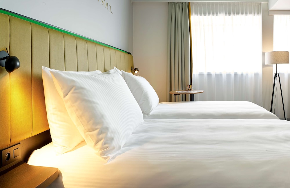 PARK INN BY RADISSON HASSELT 11/55