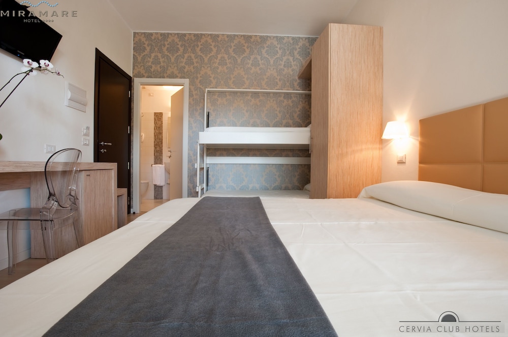 HOTEL MIRAMARE 25/70