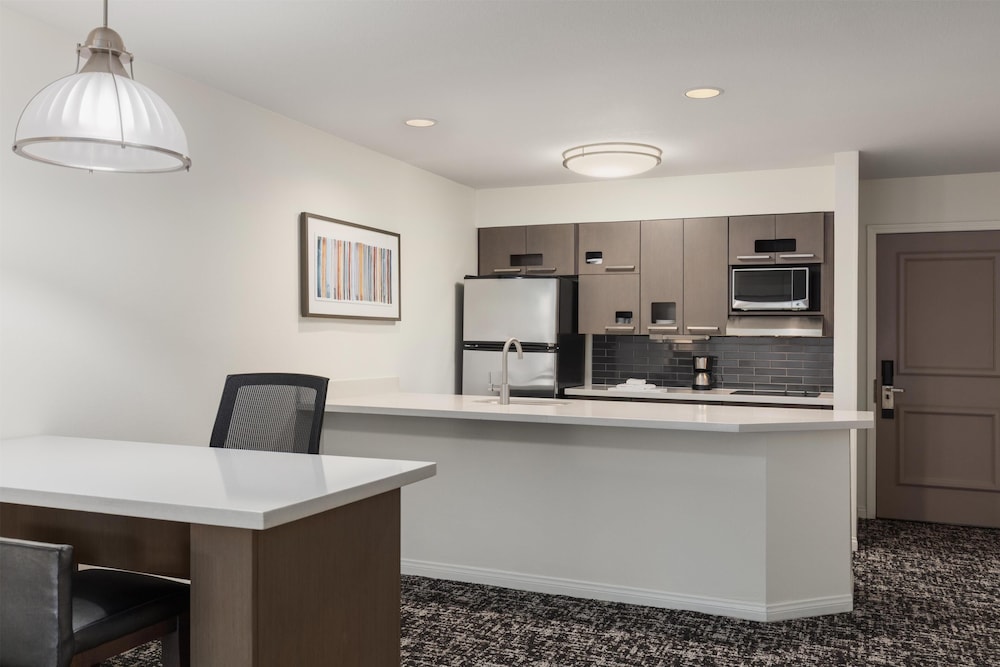 Hyatt House Cypress Anaheim 5/72