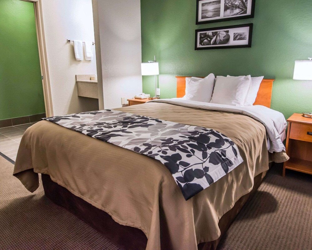Sleep Inn Louisville East, KY 11/57