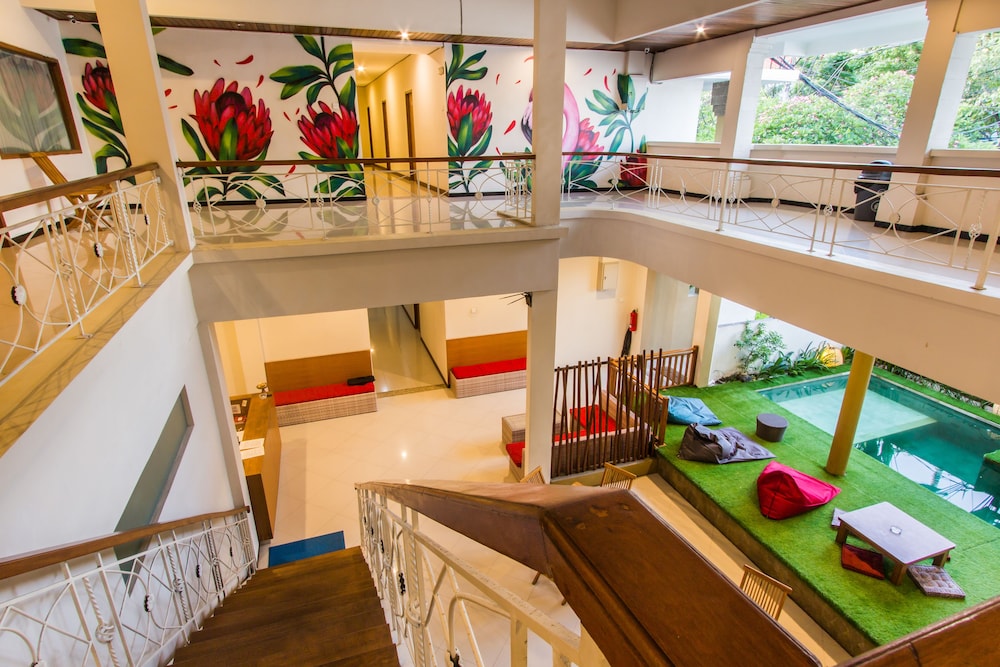 Kuta Suci Beach Hotel 28/43