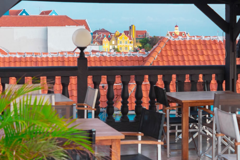Curacao Suites Hotel 48/66