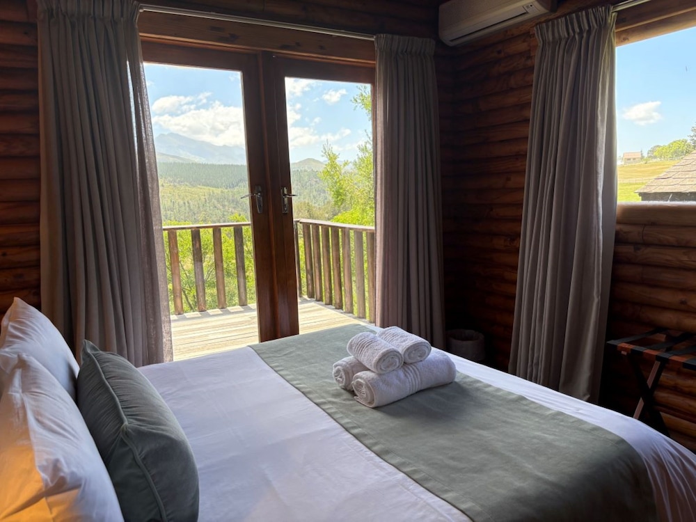 Eight Bells Mountain Inn 8/50