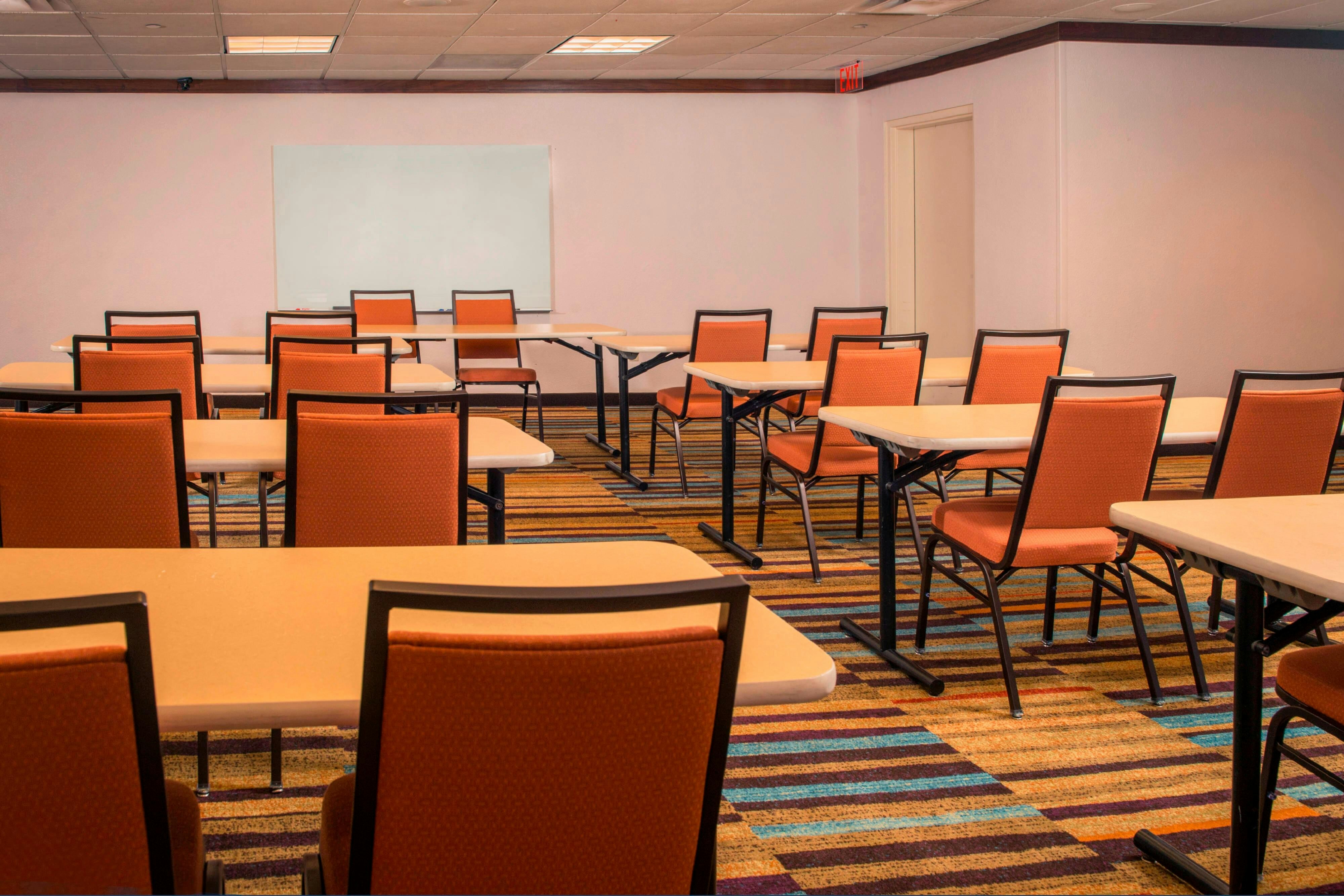 Fairfield Inn Suites By Marriott Williamsburg 40/44