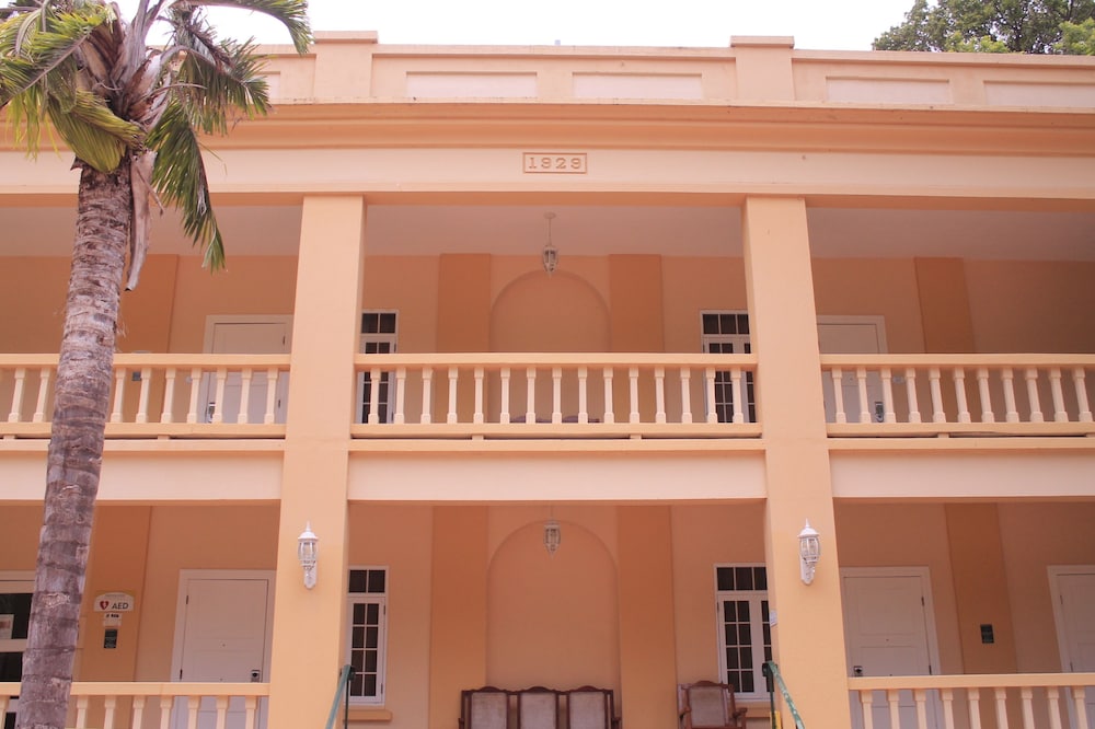 Parador Guanica 1929 2/44