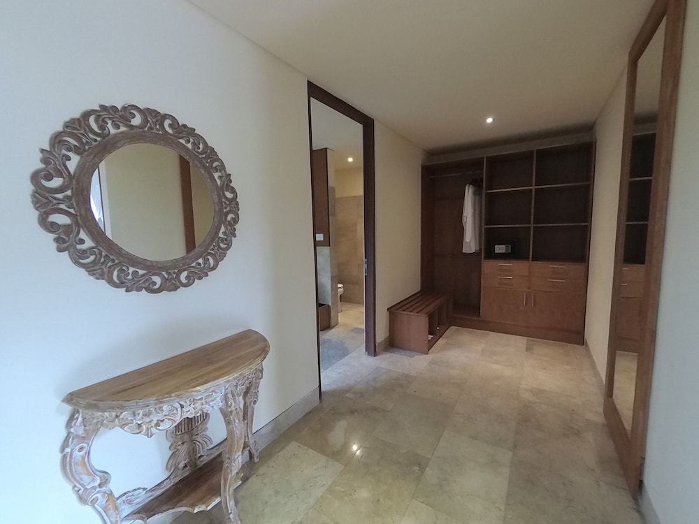 Motama Villa 17/50