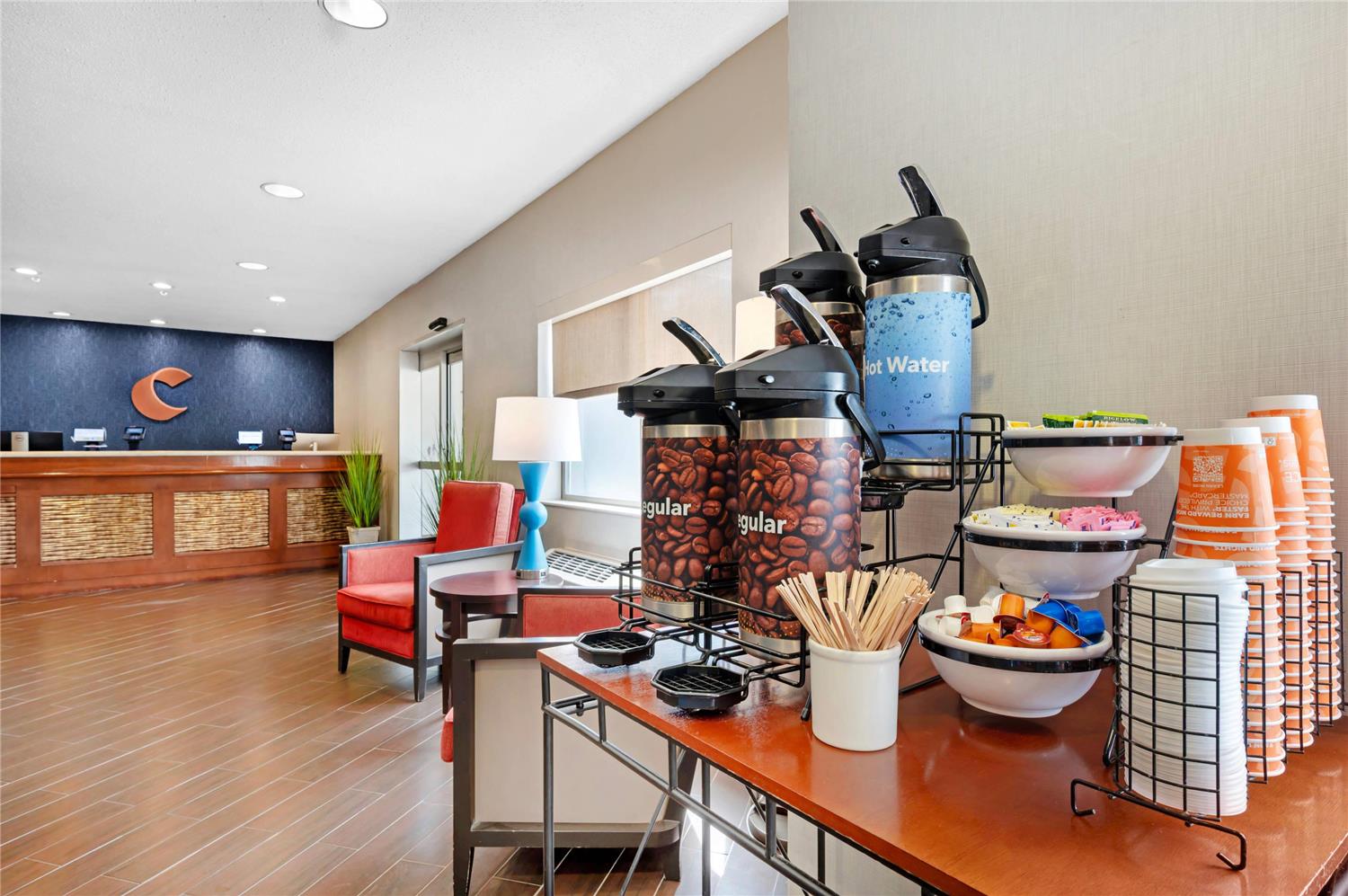 Comfort Inn & Suites North Greenfield 16/21
