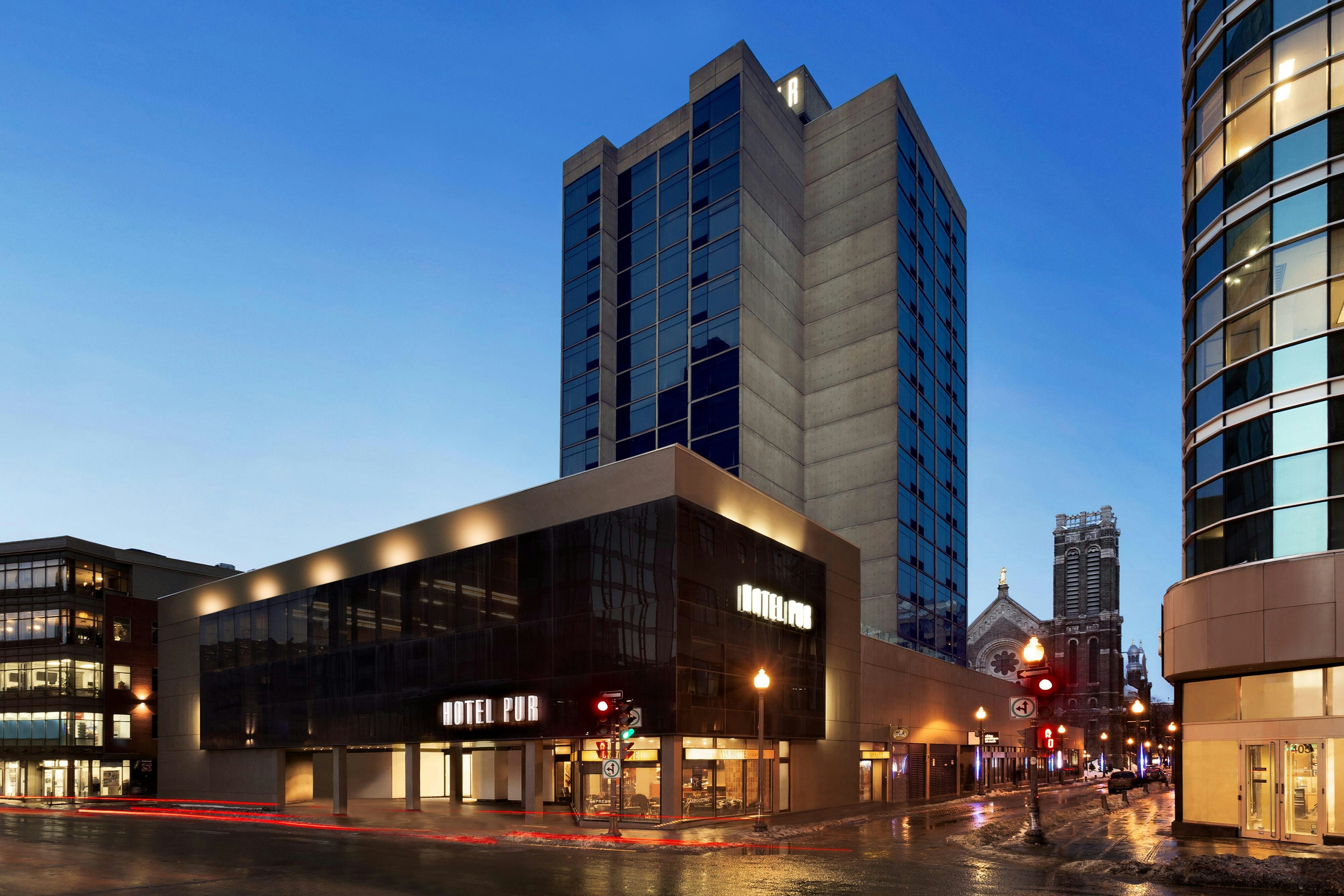 Hotel Pur Quebec A Tribute Portfolio Hotel in QUEBEC CITY