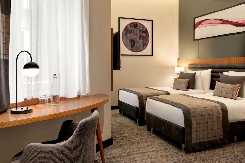 Ramada By Wyndham Budapest City Center 18/48